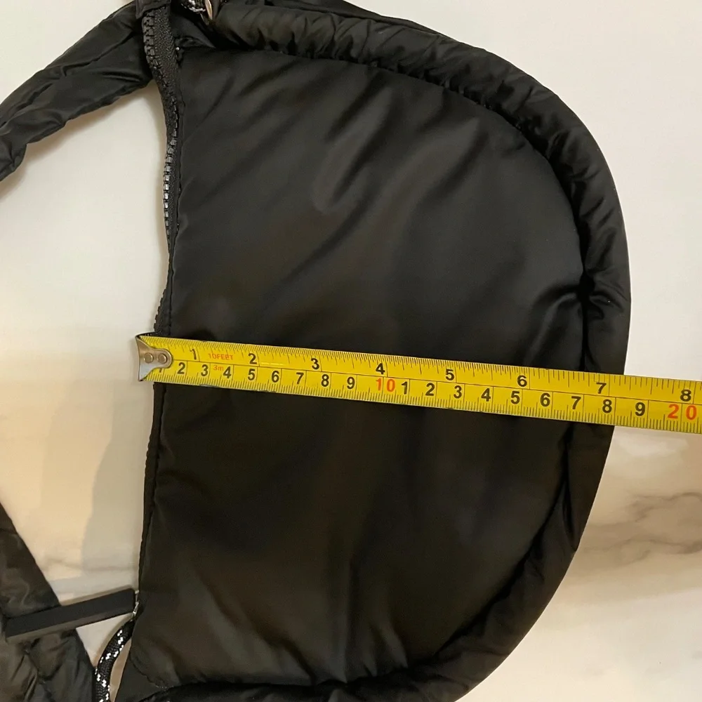 Mercer & Madison Black Crossbody with Pink Lining - Picture 5 of 9